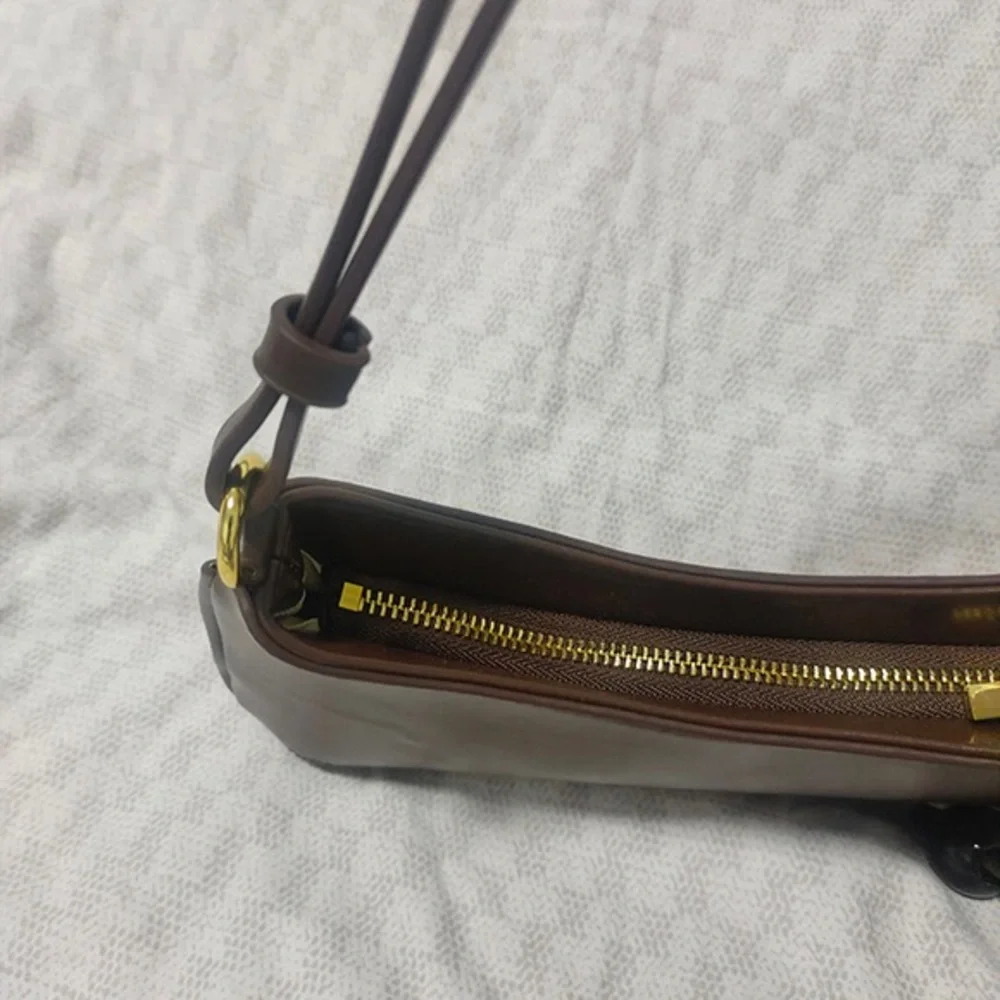 Jacquemus Chocolate Brown Shoulder Bag - Picture 7 of 8